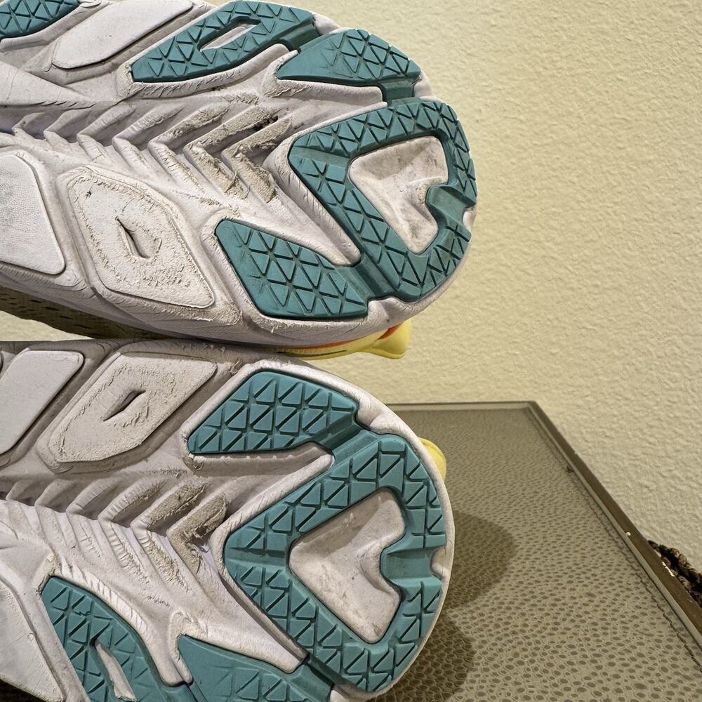Hoka One One Clifton 8 Shoes Womens 9 B Yellow Pear Running Sneakers - Picture 13 of 16